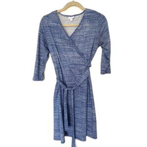 LuLaRoe Michelle Wrap Dress Blue White 3/4 Sleeve Lightweight Stretchy V Neck XS